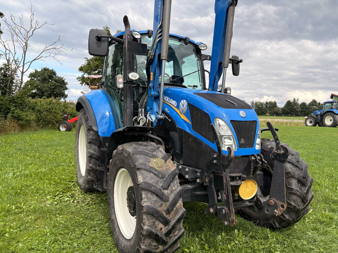 New Holland T5.105 EC - Farm tractor: picture 5 New Holland T5.105 EC - Farm tractor: picture 5