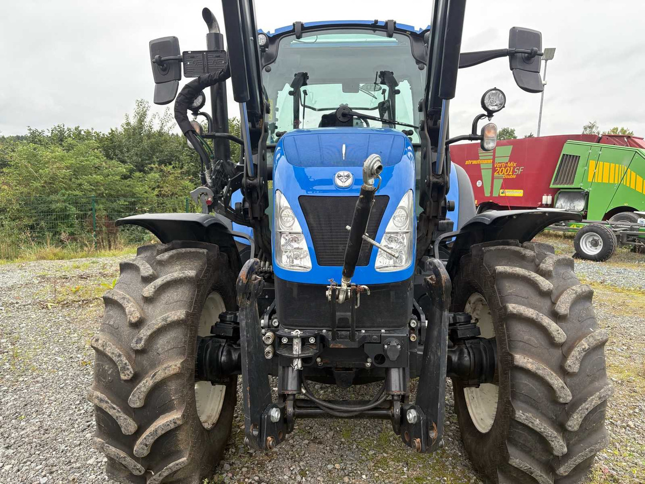 New Holland T5. 80 DC - Farm tractor: picture 4 New Holland T5. 80 DC - Farm tractor: picture 4