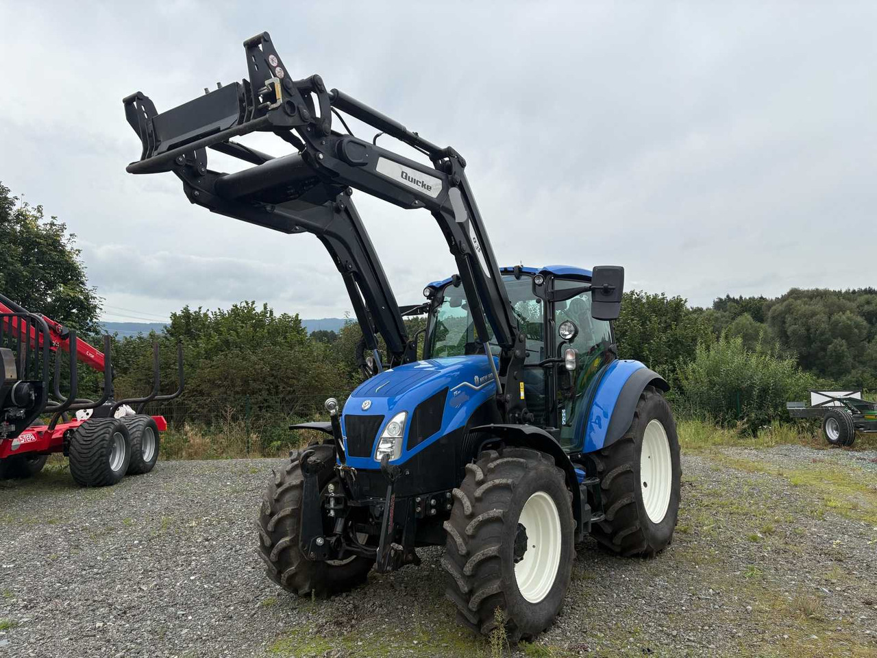 New Holland T5. 80 DC - Farm tractor: picture 2 New Holland T5. 80 DC - Farm tractor: picture 2