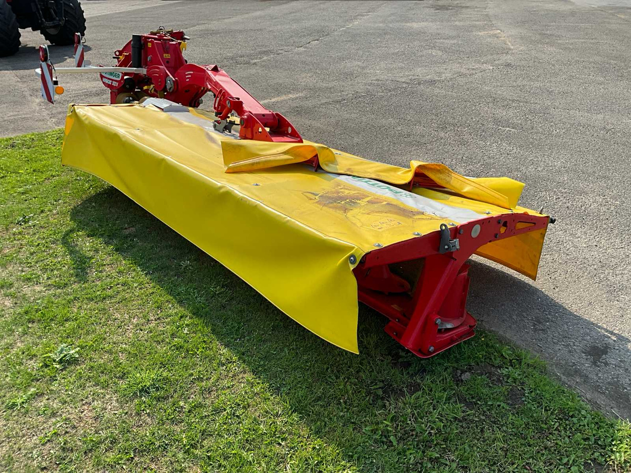 Pöttinger Novacat 352V - Flail mower/ Mulcher: picture 4 Pöttinger Novacat 352V - Flail mower/ Mulcher: picture 4