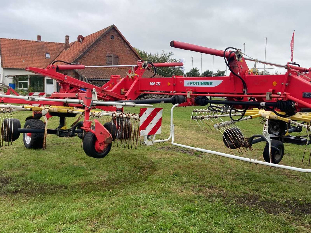 Harvester Pöttinger TOP 722: picture 17
