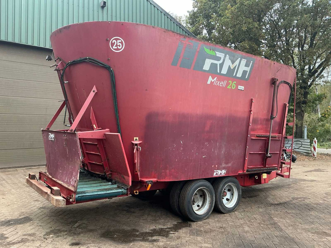 RMH Mixell 26 - Forage mixer wagon: picture 4 RMH Mixell 26 - Forage mixer wagon: picture 4