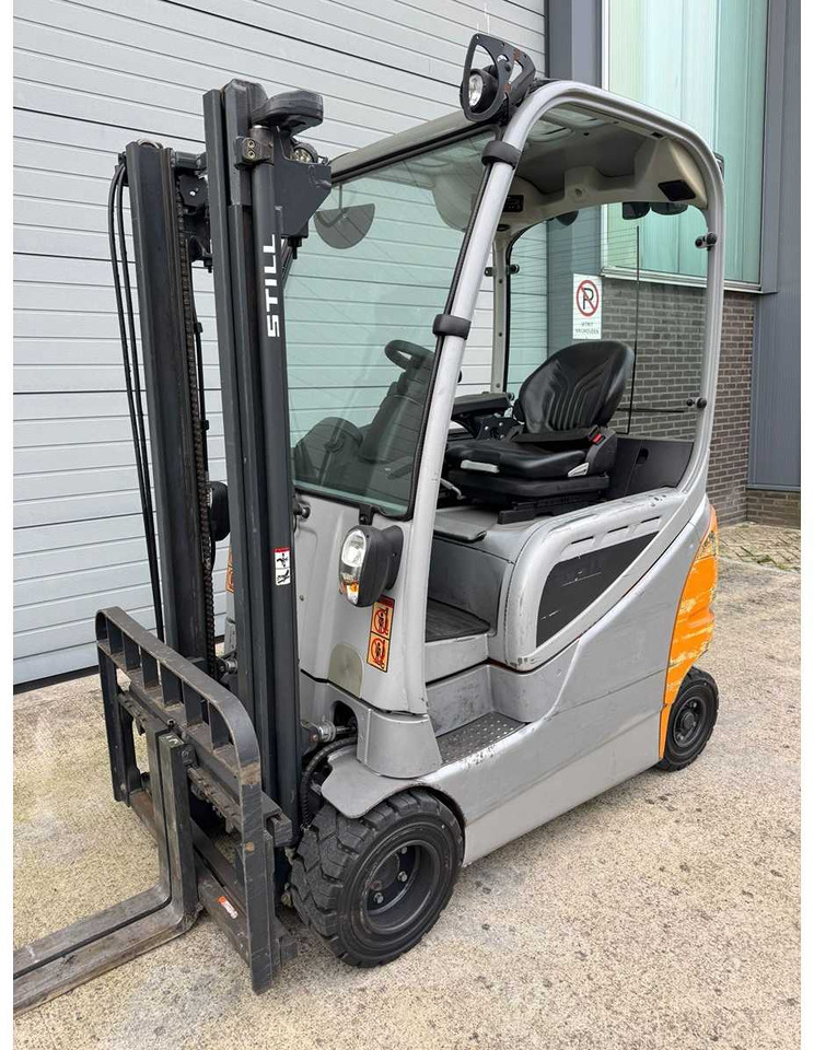 STILL - 2015 - RX20-18PH - ALL AROUND NEW TYRES - FORKLIFT - Forklift: picture 2 STILL - 2015 - RX20-18PH - ALL AROUND NEW TYRES - FORKLIFT - Forklift: picture 2