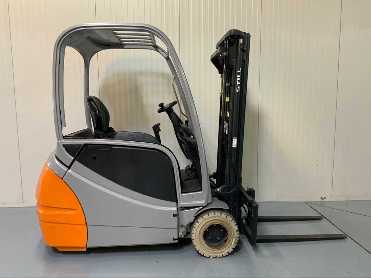 STILL RX20-20 - 4.3 METER TRIPLEX, FREE-LIFT, SIDE-SHIFT - FORKLIFT BJ. 2015 - Forklift: picture 5 STILL RX20-20 - 4.3 METER TRIPLEX, FREE-LIFT, SIDE-SHIFT - FORKLIFT BJ. 2015 - Forklift: picture 5