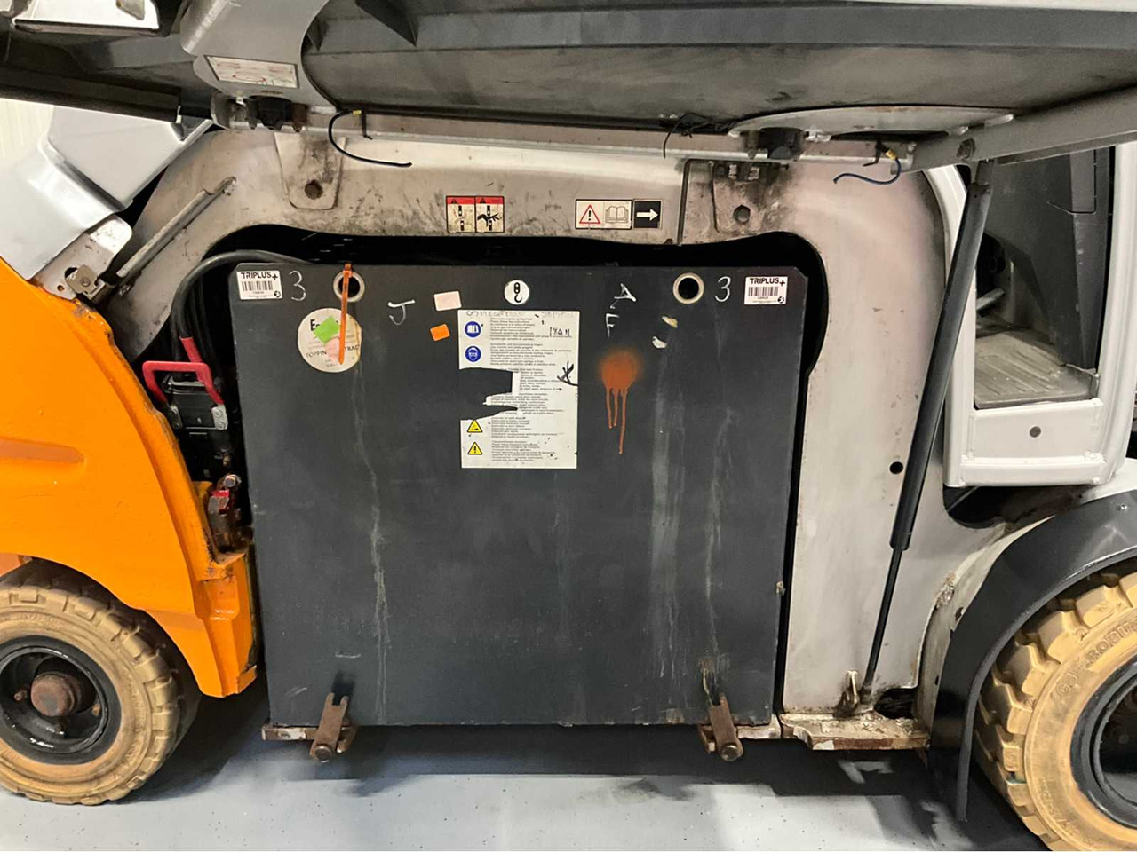 Forklift STILL - RX60-35 BATTERY BJ. 2024 FORKLIFT - FREELIFT -BLUESPOT - CLOSED CAB - 3RD AND 4TH FUNCTION: picture 20