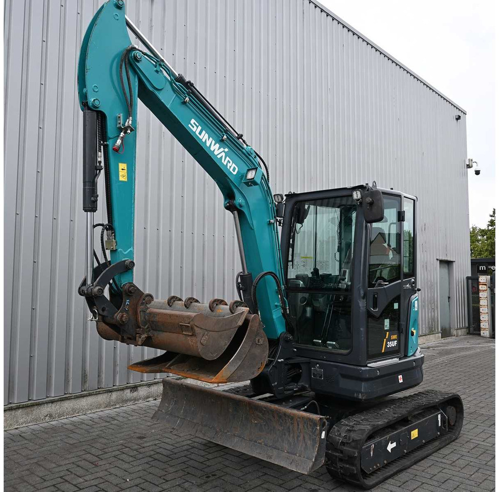 SUNWARD - 2022 - SWE35UF - CRAWLER EXCAVATOR - Excavator: picture 2 SUNWARD - 2022 - SWE35UF - CRAWLER EXCAVATOR - Excavator: picture 2