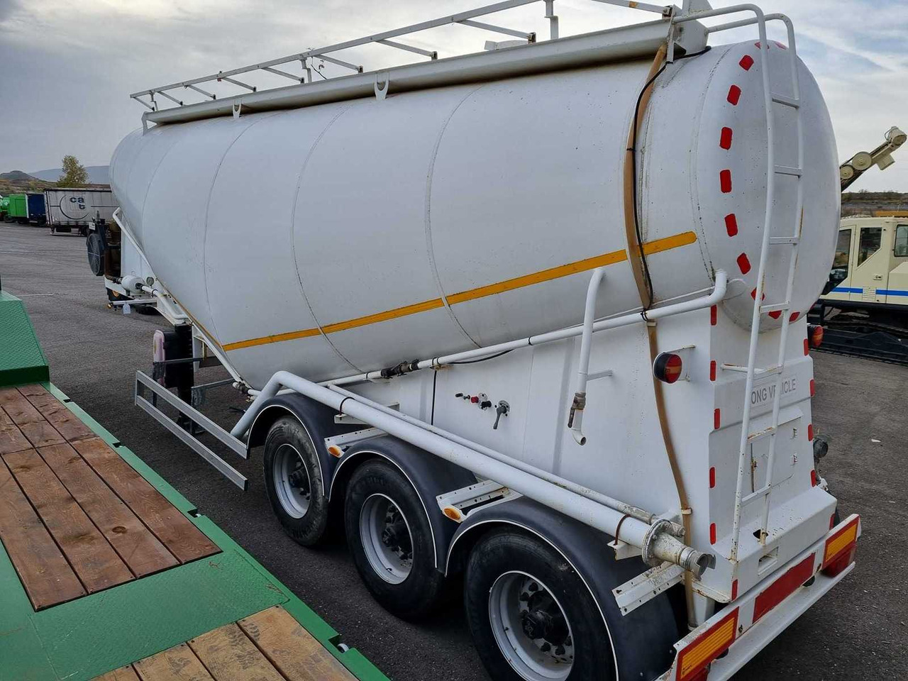 GÜRLESENYIL GLS 3 CEMENT SILO TRAILER - 2017 - Semi-trailer: picture 5 GÜRLESENYIL GLS 3 CEMENT SILO TRAILER - 2017 - Semi-trailer: picture 5