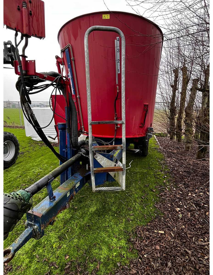Siloking Duo 14 - Forage mixer wagon: picture 3 Siloking Duo 14 - Forage mixer wagon: picture 3