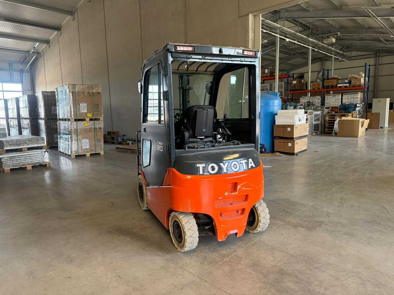 TOYOTA 8FBMKT20 FORKLIFT - Forklift: picture 3 TOYOTA 8FBMKT20 FORKLIFT - Forklift: picture 3