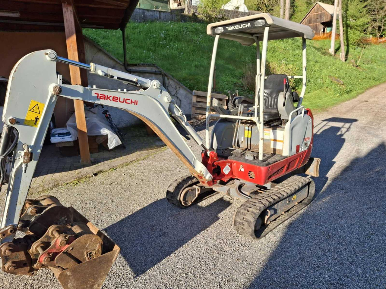 Takeuchi TB216 - Mini excavator: picture 1 Takeuchi TB216 - Mini excavator: picture 1