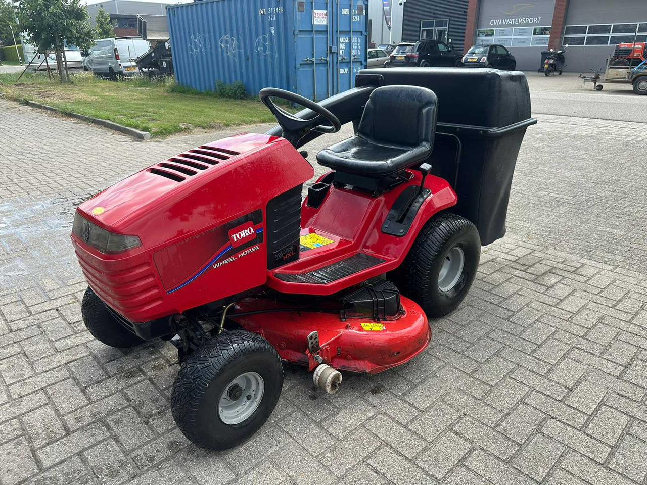 Toro Wheel horse - Garden mower: picture 1 Toro Wheel horse - Garden mower: picture 1