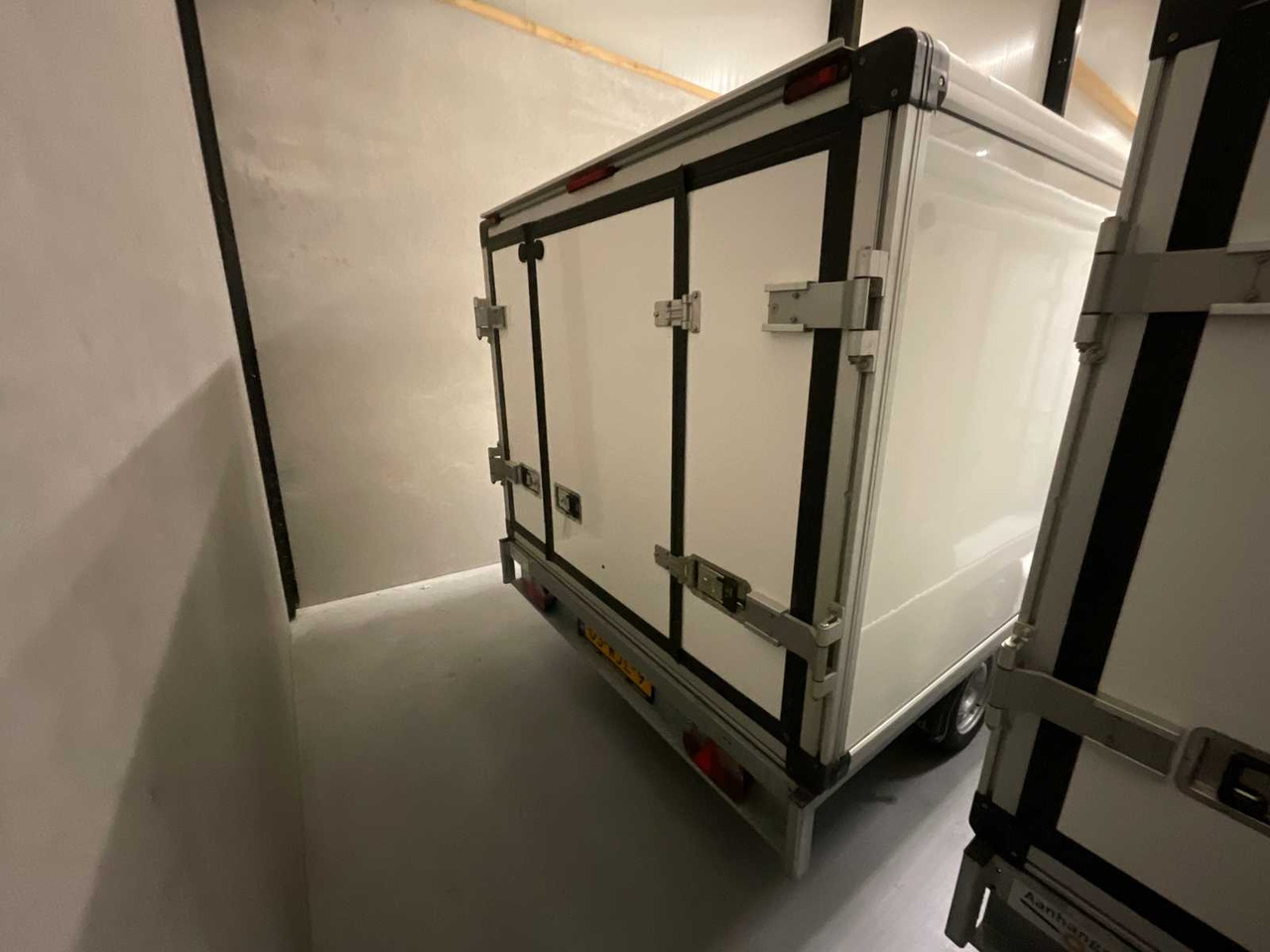 2023 EDUARD 4 TRAILER WITH KEYFROST FRIDGE FREEZER BODY - Trailer: picture 3 2023 EDUARD 4 TRAILER WITH KEYFROST FRIDGE FREEZER BODY - Trailer: picture 3