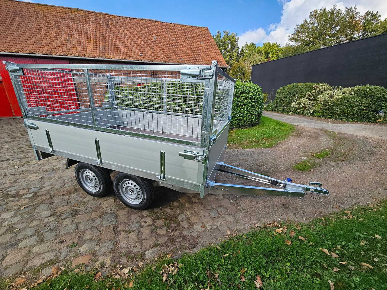 BW TRAILERS - 2025 - NEW - UNBRAKED PLATFORM TRAILER WITH WIRE NET - Trailer: picture 3 BW TRAILERS - 2025 - NEW - UNBRAKED PLATFORM TRAILER WITH WIRE NET - Trailer: picture 3
