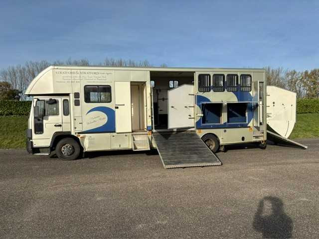 1993 VOLVO FL 612 TRUCK HORSE TRAILER - Truck: picture 4 1993 VOLVO FL 612 TRUCK HORSE TRAILER - Truck: picture 4