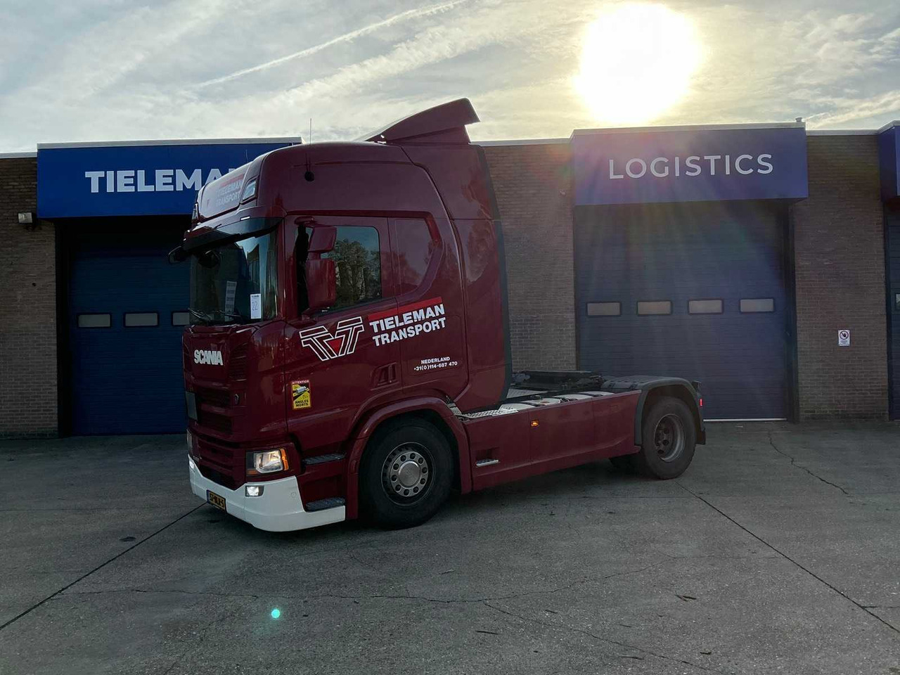 2018 SCANIA R450 SEMI-TRAILER TRACTOR - Truck: picture 1 2018 SCANIA R450 SEMI-TRAILER TRACTOR - Truck: picture 1