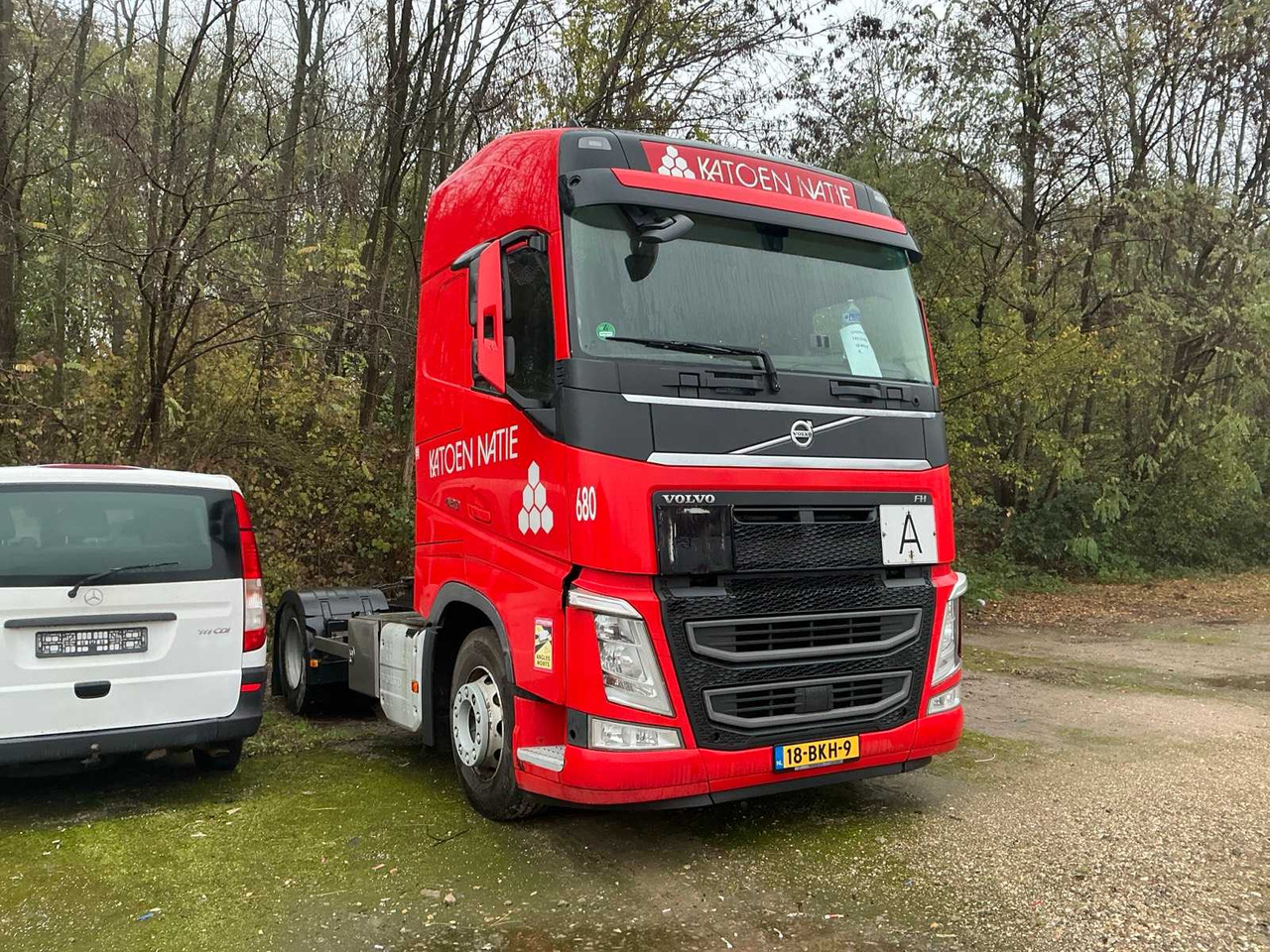 2018 VOLVO FH TRACTOR UNIT (74113-680) - Truck: picture 3 2018 VOLVO FH TRACTOR UNIT (74113-680) - Truck: picture 3