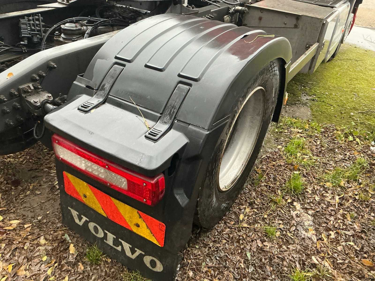 Truck 2018 VOLVO FH TRACTOR UNIT (74113-680): picture 13