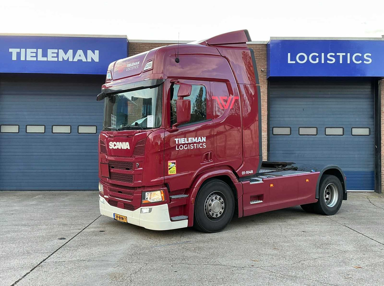2023 SCANIA R460 SEMI-TRAILER TRACTOR - Truck: picture 1 2023 SCANIA R460 SEMI-TRAILER TRACTOR - Truck: picture 1