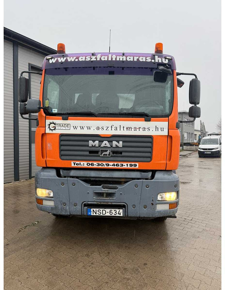 MAN - TGA 26.414 FDC - TRUCK - 2003 - Truck: picture 2 MAN - TGA 26.414 FDC - TRUCK - 2003 - Truck: picture 2