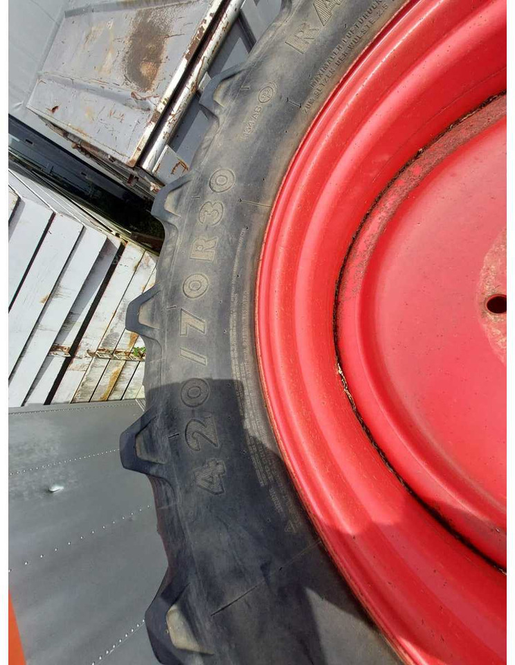Tyres, wheels and rims - Wheels and tires for Farm tractor: picture 3 Tyres, wheels and rims - Wheels and tires for Farm tractor: picture 3