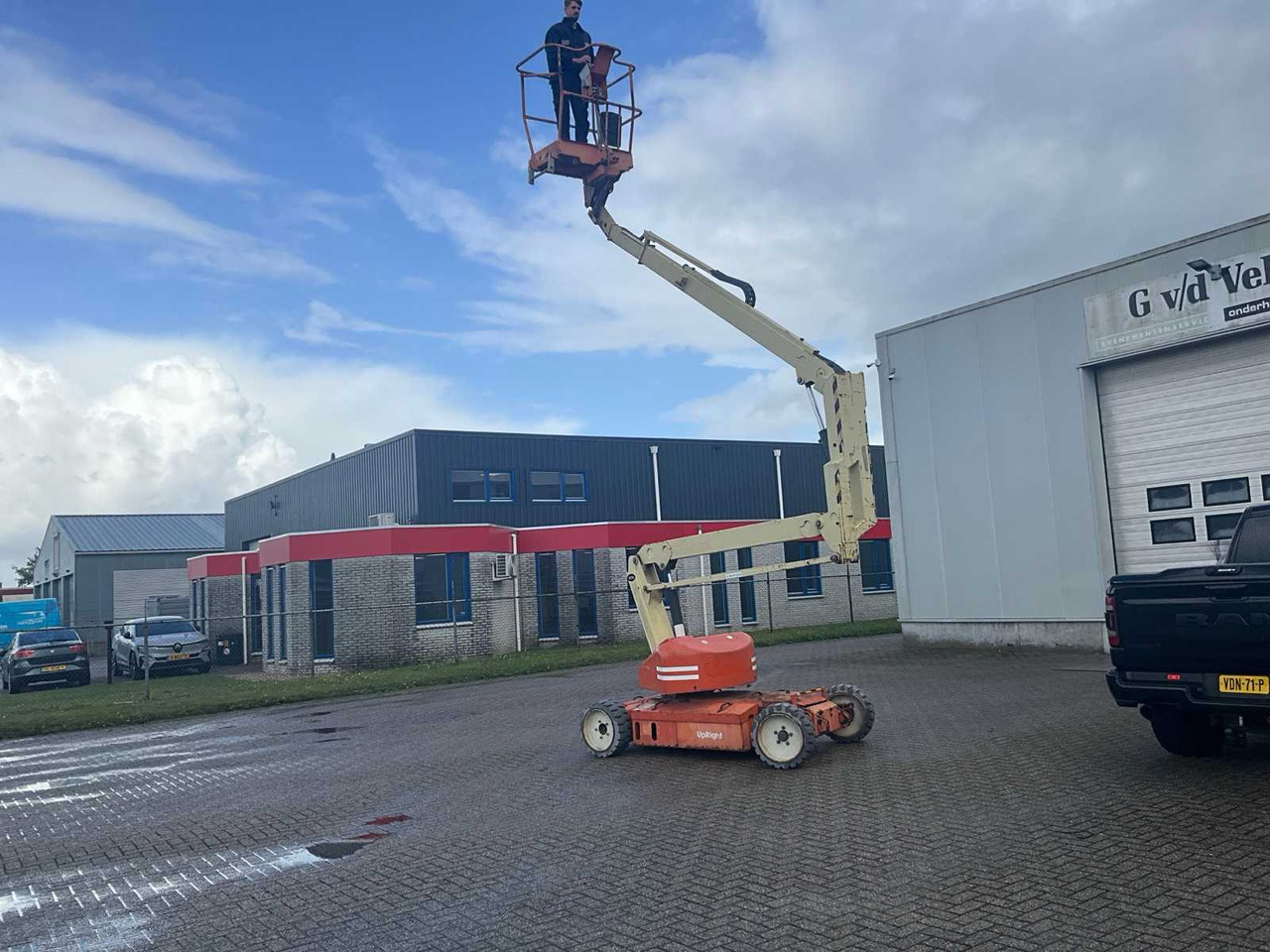 "Upright" AB38N - Aerial platform: picture 2 "Upright" AB38N - Aerial platform: picture 2