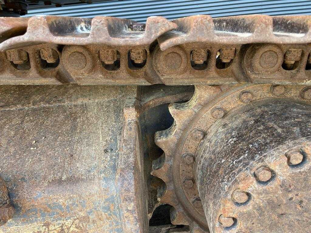 Crawler excavator VOLVO EC 250 DNL: picture 12