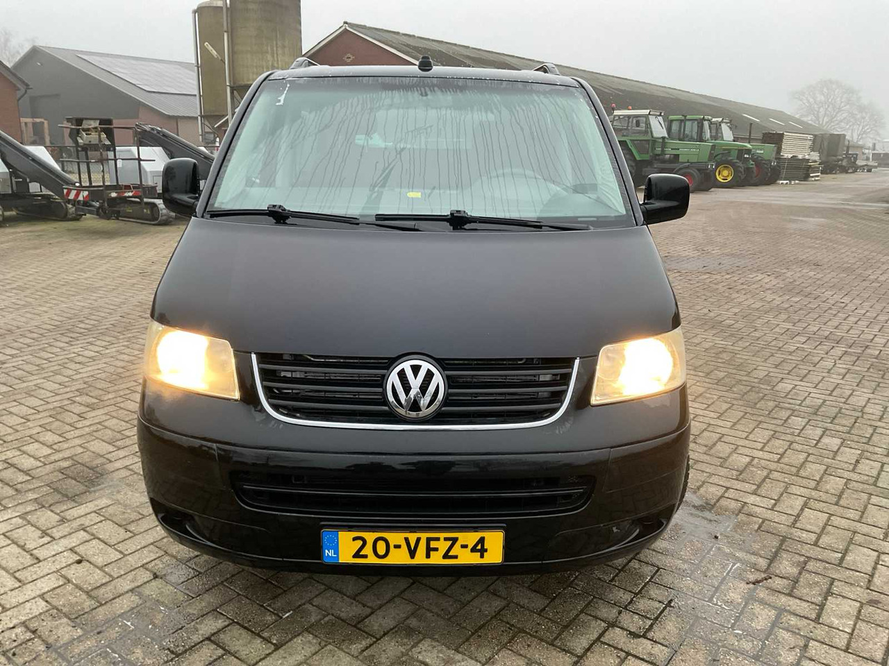 2006 VOLKSWAGEN CARAVELLE 2.5 TDI 340 TREND.DC COMMERCIAL VEHICLE - Van: picture 4 2006 VOLKSWAGEN CARAVELLE 2.5 TDI 340 TREND.DC COMMERCIAL VEHICLE - Van: picture 4