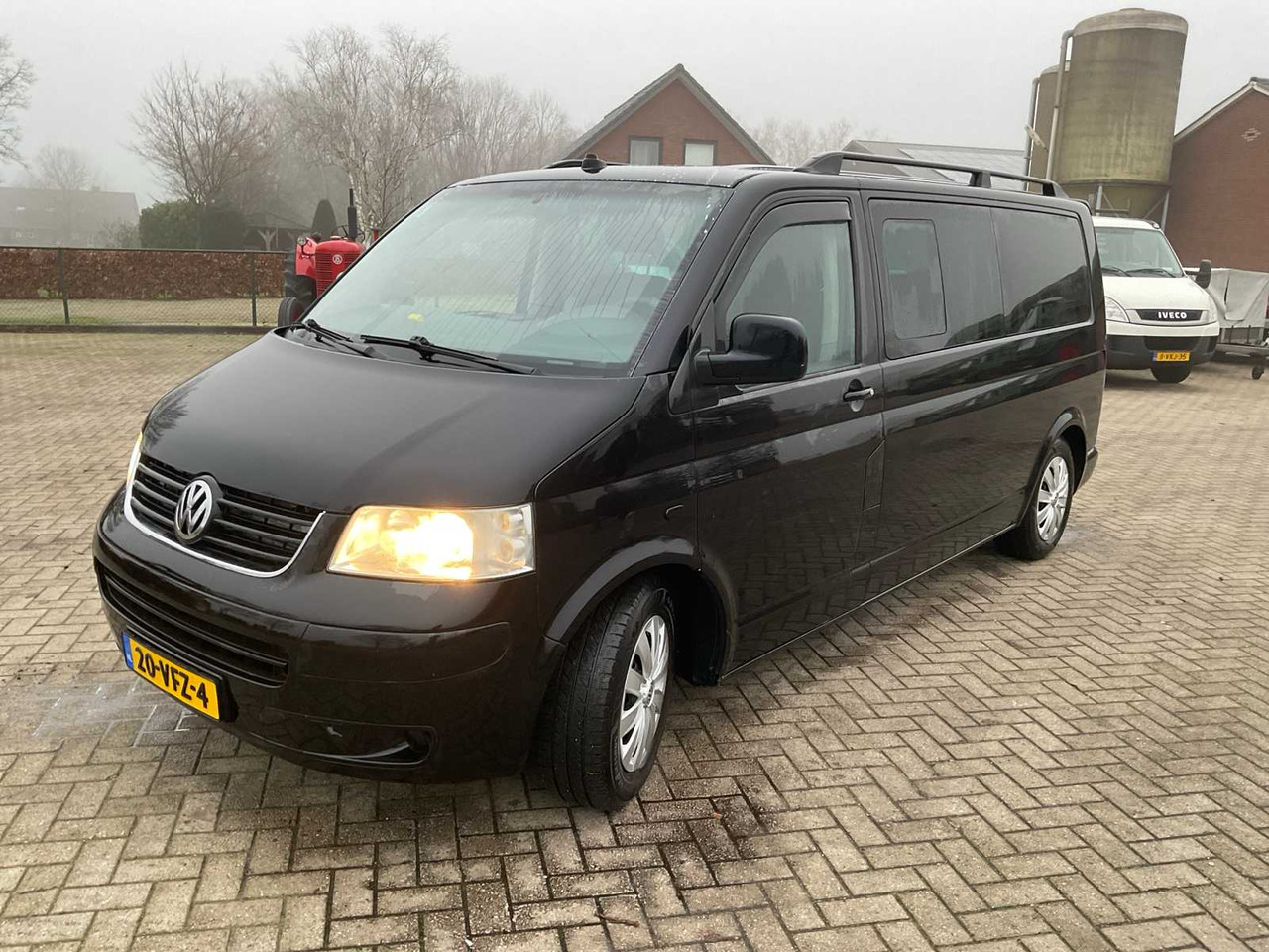 2006 VOLKSWAGEN CARAVELLE 2.5 TDI 340 TREND.DC COMMERCIAL VEHICLE - Van: picture 3 2006 VOLKSWAGEN CARAVELLE 2.5 TDI 340 TREND.DC COMMERCIAL VEHICLE - Van: picture 3