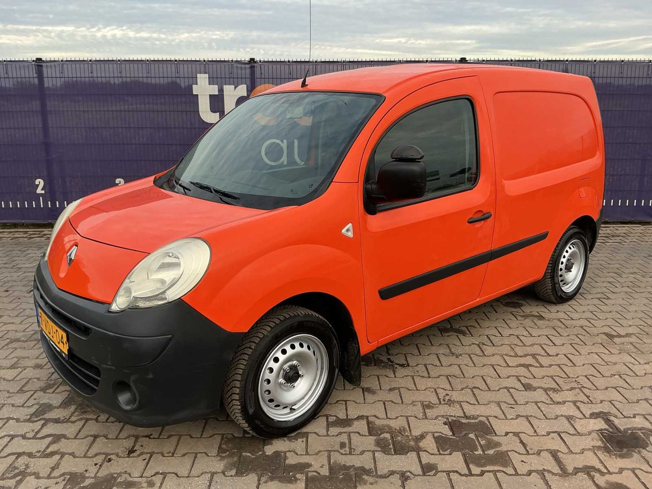 2009 - RENAULT - KANGOO EXPRESS - 1.5 DCI 90 EX.TECH L - COMMERCIAL VEHICLE - Van: picture 1 2009 - RENAULT - KANGOO EXPRESS - 1.5 DCI 90 EX.TECH L - COMMERCIAL VEHICLE - Van: picture 1