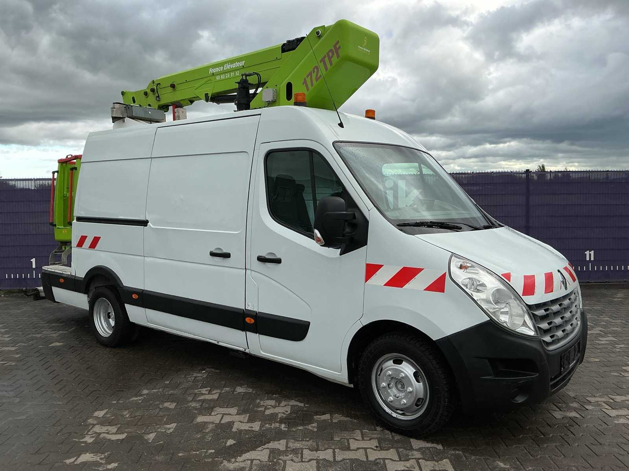 2012 - RENAULT - MASTER - T45 2.3 DCI L3H2 - COMMERCIAL VEHICLE/TRUCK-MOUNTED PLATFORM 17M - Van: picture 2 2012 - RENAULT - MASTER - T45 2.3 DCI L3H2 - COMMERCIAL VEHICLE/TRUCK-MOUNTED PLATFORM 17M - Van: picture 2