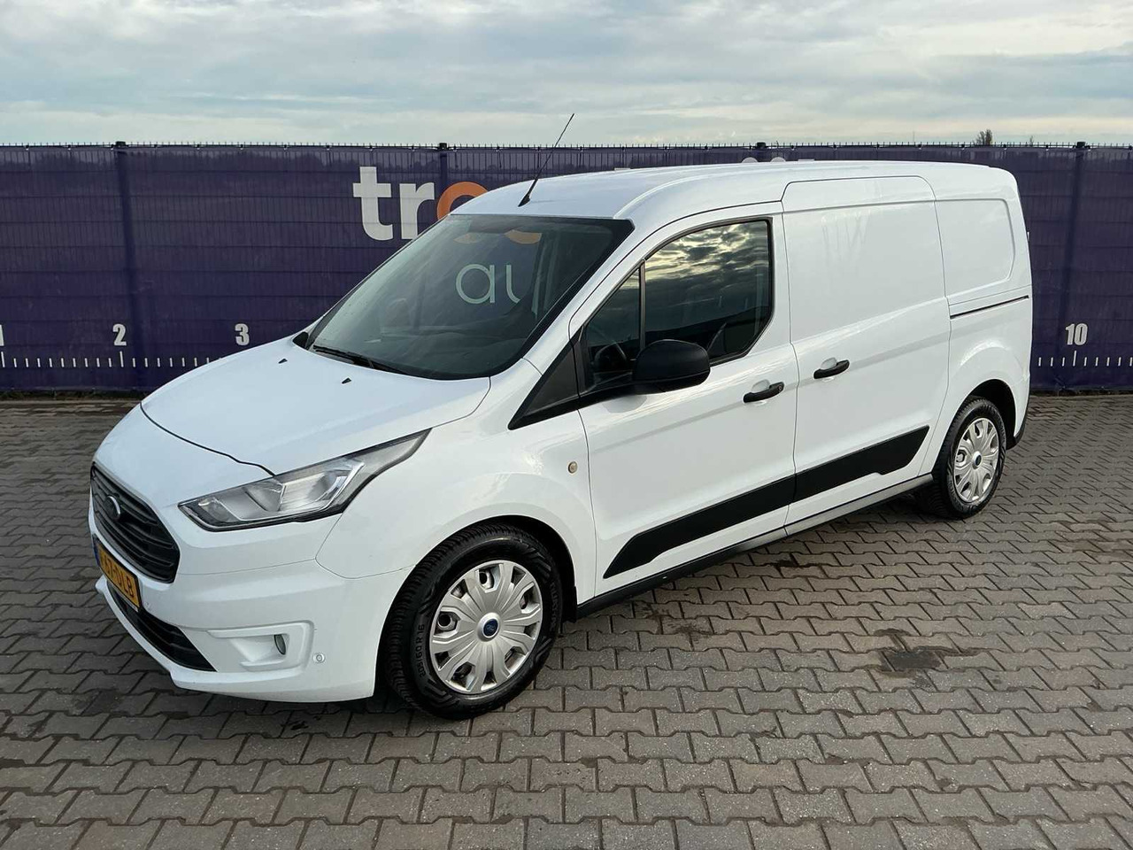 2019 - FORD - TRANSIT CONNECT - 1.5 ECOBLUE L2 TREND - COMMERCIAL VEHICLE - Van: picture 1 2019 - FORD - TRANSIT CONNECT - 1.5 ECOBLUE L2 TREND - COMMERCIAL VEHICLE - Van: picture 1