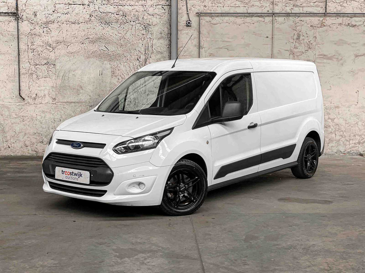 FORD TRANSIT CONNECT 1.6 TDCI ECONOMY 95HP 2015 COMMERCIAL VEHICLE, VR-048-R - Van: picture 2 FORD TRANSIT CONNECT 1.6 TDCI ECONOMY 95HP 2015 COMMERCIAL VEHICLE, VR-048-R - Van: picture 2