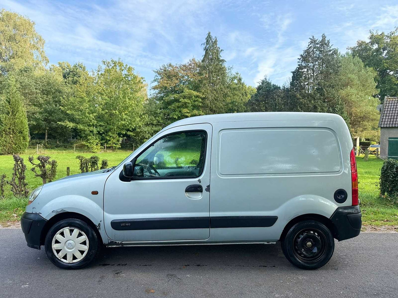 Van RENAULT - KANGOO EXPRESS - 1.5 DCI 80 GR.CONF. - 40-BR-XJ: picture 8 Van RENAULT - KANGOO EXPRESS - 1.5 DCI 80 GR.CONF. - 40-BR-XJ: picture 8