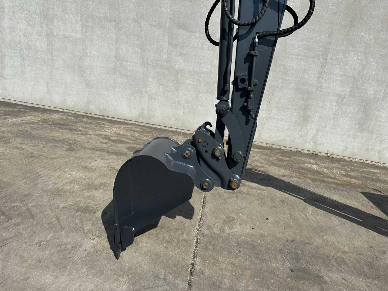 Crawler excavator Volvo EC55B: picture 8