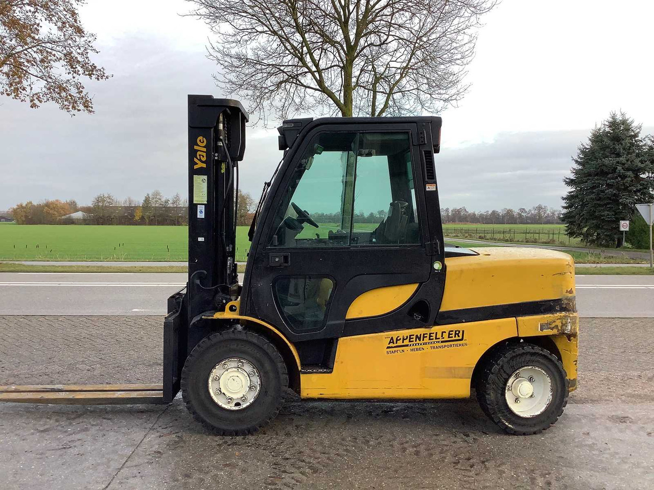 YALE - 2014 - GDP55VX V2514 - FORKLIFT - Forklift: picture 4 YALE - 2014 - GDP55VX V2514 - FORKLIFT - Forklift: picture 4