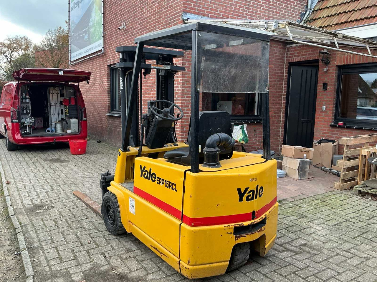 YALE ERP15RCL FORKLIFT - Forklift: picture 3 YALE ERP15RCL FORKLIFT - Forklift: picture 3