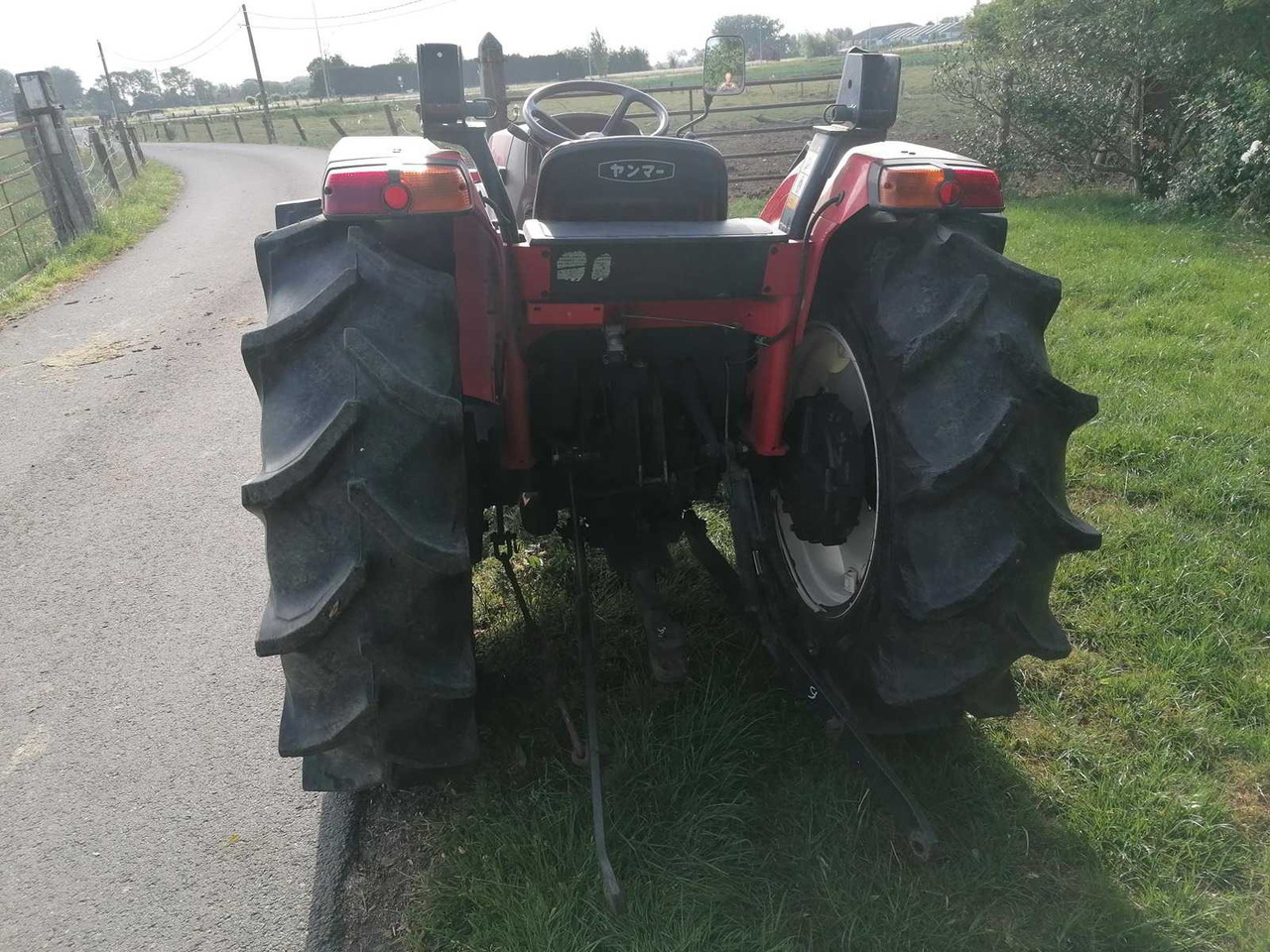 Yanmar AF-33 - Compact tractor: picture 4 Yanmar AF-33 - Compact tractor: picture 4