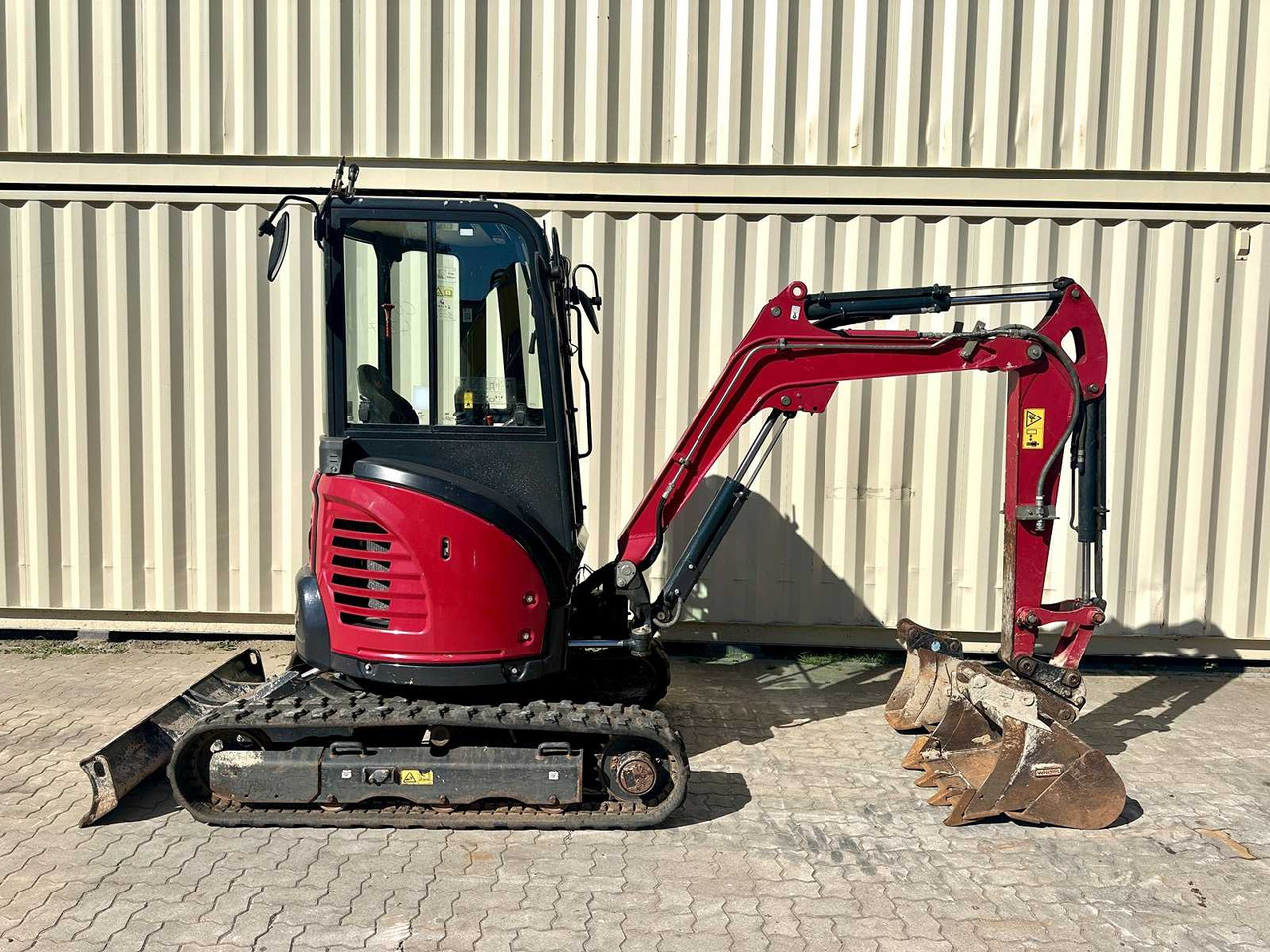 Yanmar VIO26-6 - Mini excavator: picture 5 Yanmar VIO26-6 - Mini excavator: picture 5