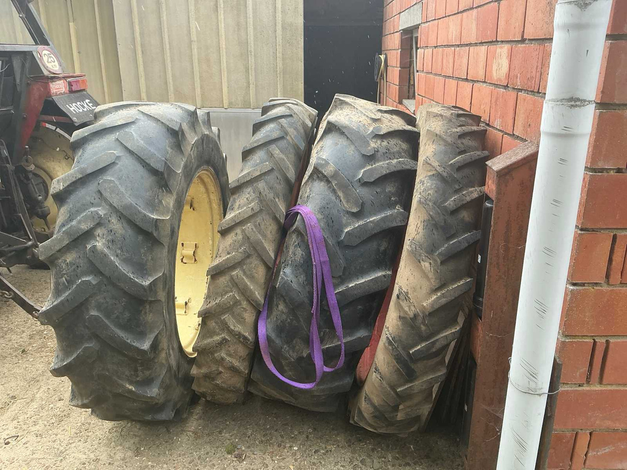 Zetor 7011 - Farm tractor: picture 4 Zetor 7011 - Farm tractor: picture 4
