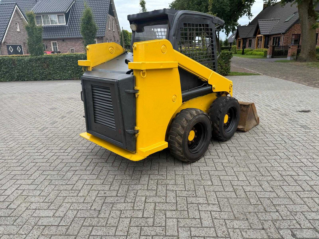 Mustang 2044 - Skid steer loader: picture 4 Mustang 2044 - Skid steer loader: picture 4