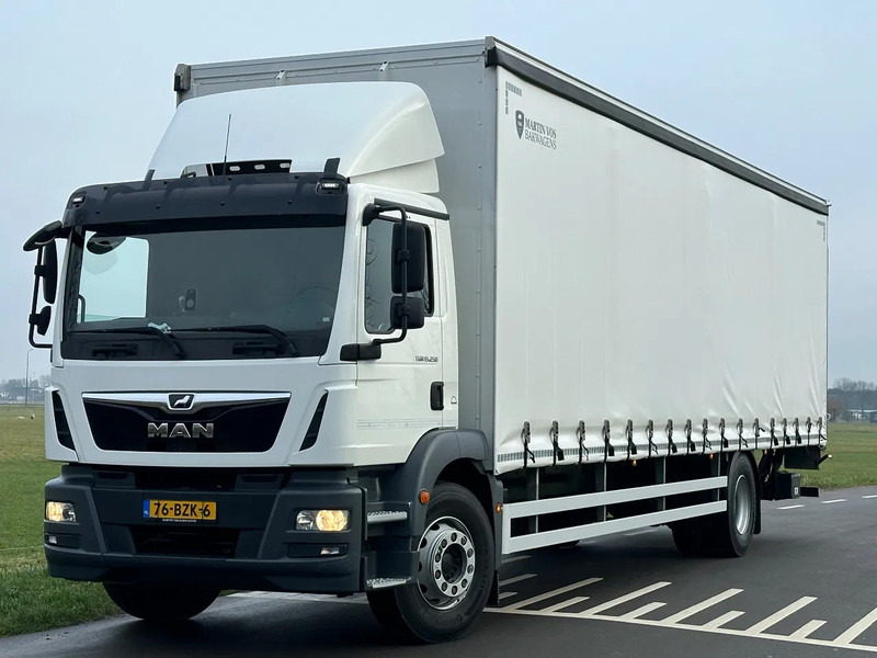 MAN TGM TGM. 15.250. EURO6. 2020. Schuifzeil Bakwagen met Laadklep 990x248x270 - Curtainsider truck: picture 1 MAN TGM TGM. 15.250. EURO6. 2020. Schuifzeil Bakwagen met Laadklep 990x248x270 - Curtainsider truck: picture 1