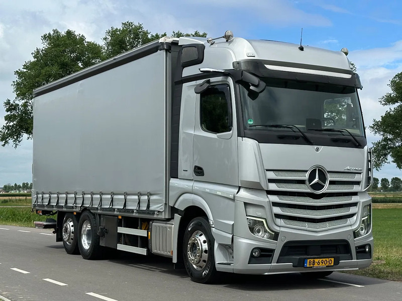 Mercedes-Benz Actros ACTROS 2545LL EURO6. 2021. Schuifzeil Bakwagen met Laadklep. - Curtainsider truck: picture 2 Mercedes-Benz Actros ACTROS 2545LL EURO6. 2021. Schuifzeil Bakwagen met Laadklep. - Curtainsider truck: picture 2