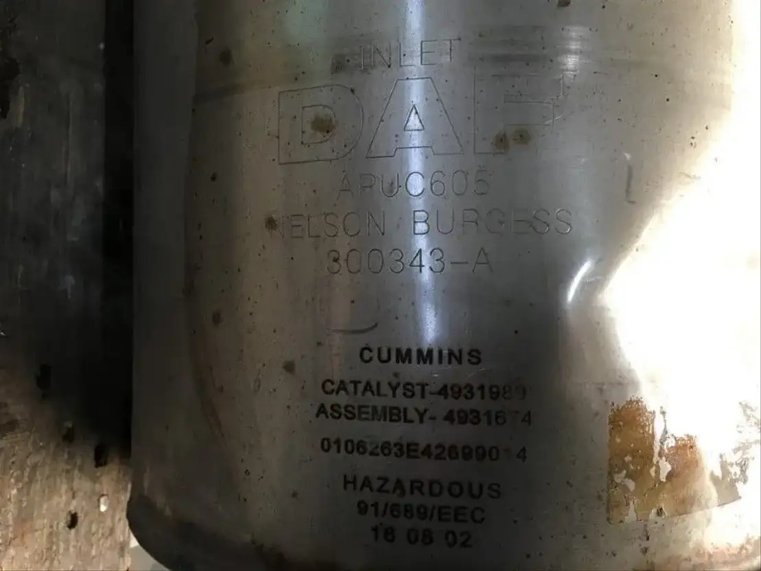 DAF CF 65 Uitlaatdemper katalysator - Exhaust system for Truck: picture 2 DAF CF 65 Uitlaatdemper katalysator - Exhaust system for Truck: picture 2