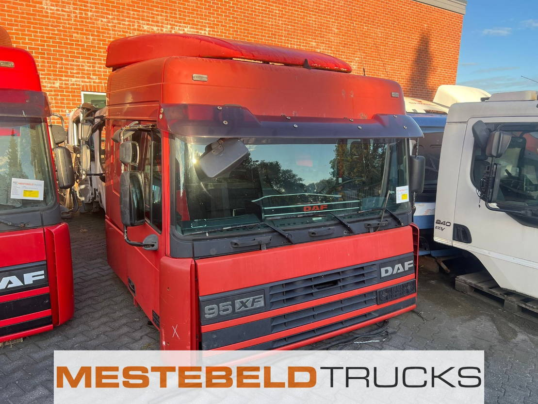 DAF Cabine Spacecab Euro 2 - Cab for Truck: picture 2 DAF Cabine Spacecab Euro 2 - Cab for Truck: picture 2
