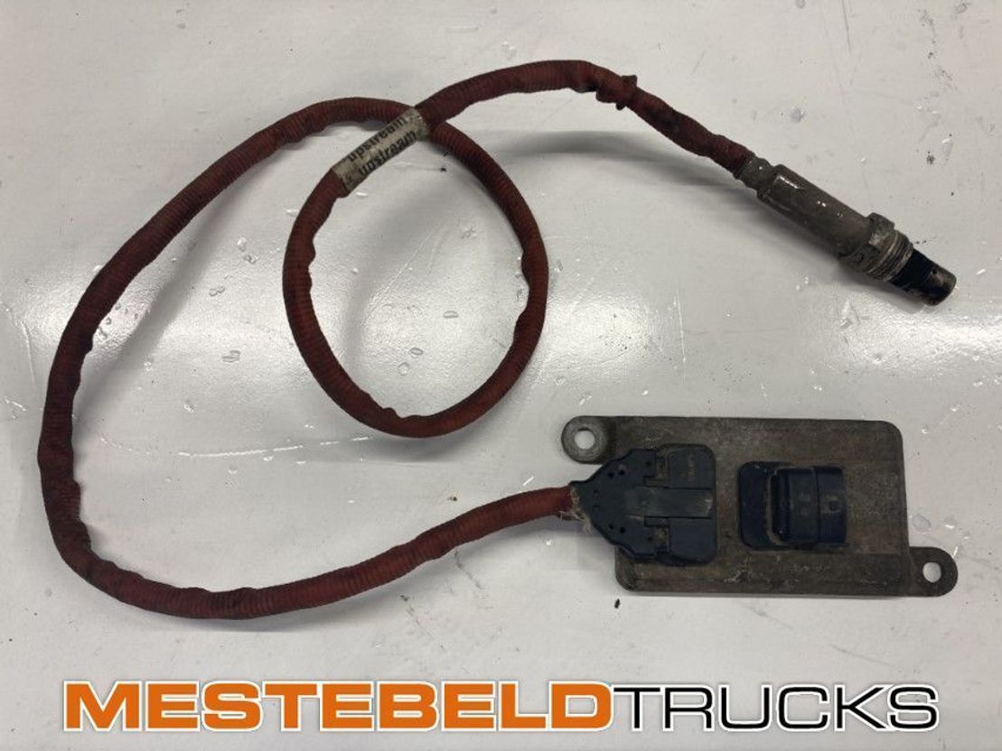 DAF Nox sensor - Exhaust system for Truck: picture 1 DAF Nox sensor - Exhaust system for Truck: picture 1