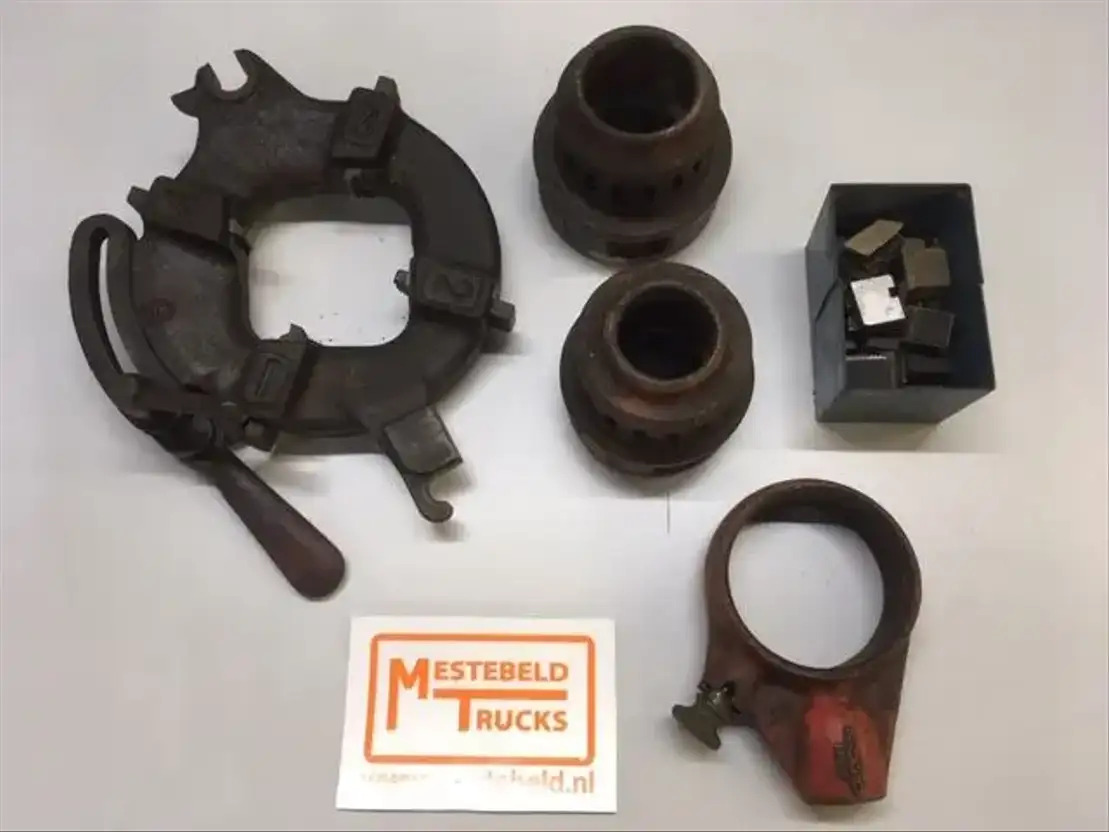 Diversen Draadsnijmachine Brutol type 713 - Machine tool: picture 5 Diversen Draadsnijmachine Brutol type 713 - Machine tool: picture 5