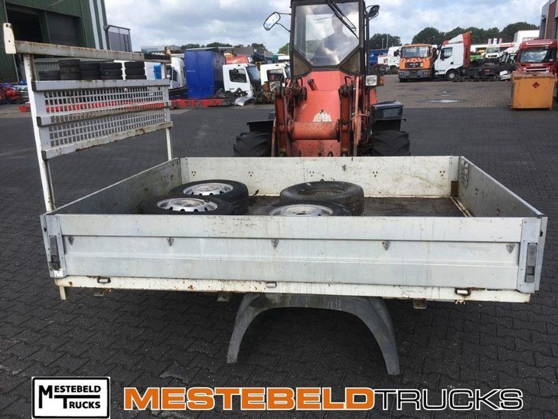 Diversen Laadbak 260 x 200 cm - Flatbed body: picture 1 Diversen Laadbak 260 x 200 cm - Flatbed body: picture 1