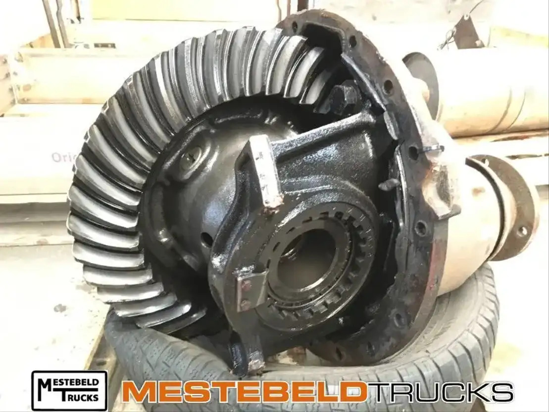 Iveco Differentieel 17X 2,85-1 - Rear axle for Truck: picture 1 Iveco Differentieel 17X 2,85-1 - Rear axle for Truck: picture 1