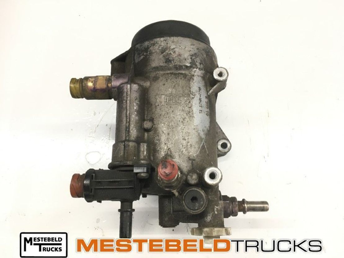 MAN Brandstoffilterhuis D2066 - Fuel system for Van: picture 1 MAN Brandstoffilterhuis D2066 - Fuel system for Van: picture 1