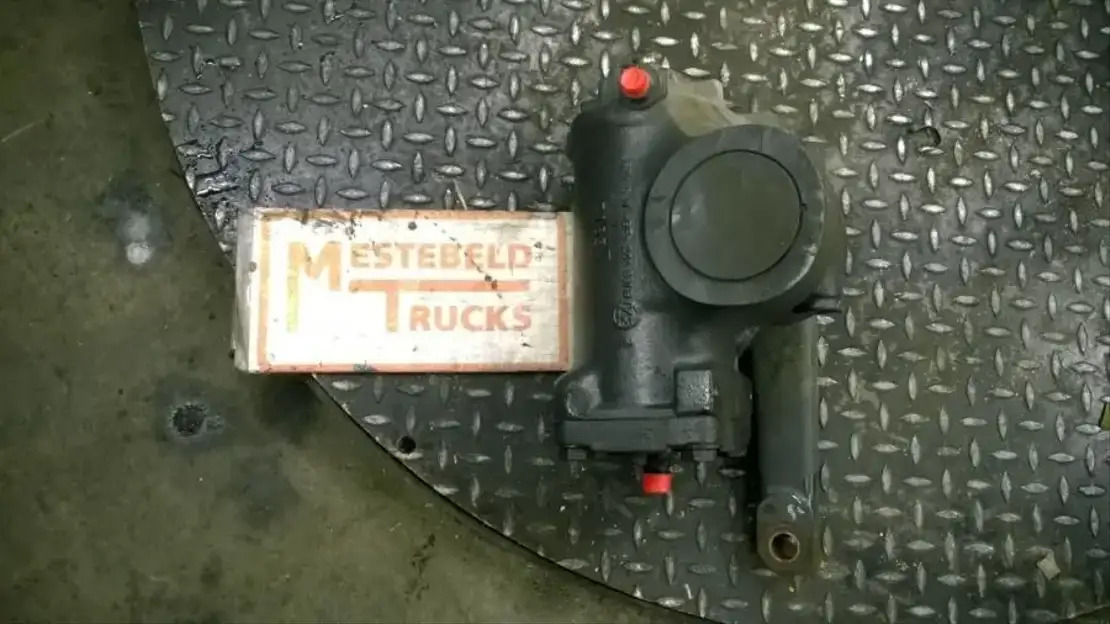 MAN Stuurhuis 8097 - Steering for Truck: picture 1 MAN Stuurhuis 8097 - Steering for Truck: picture 1